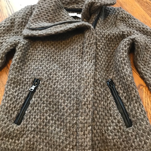 LOFT Sweater/Jacket - Picture 3 of 3